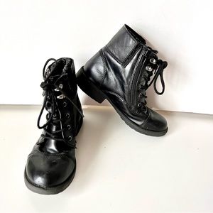 STEVE MADDEN Girl’s Black Taysley Combat Moto Boots—SZ. 2